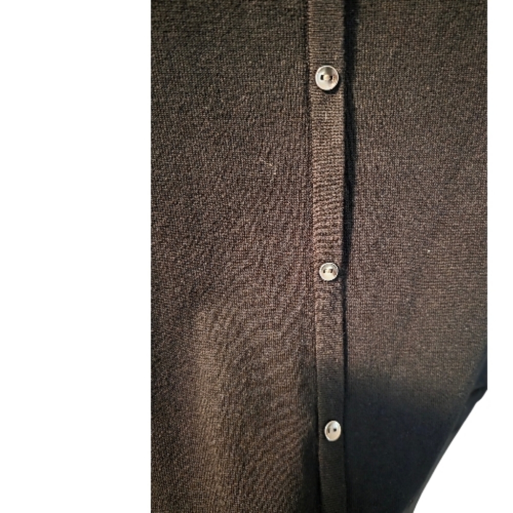 Reitmans Spft Knit And Semi Sheer Black Sleeveless Blouse - Picture 4 of 8